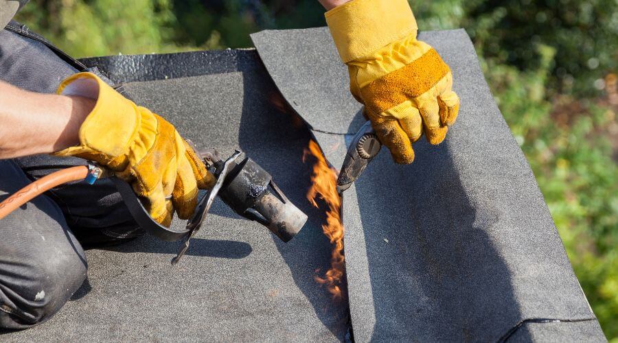 Professional flood damage restoration services in Temperance, MI